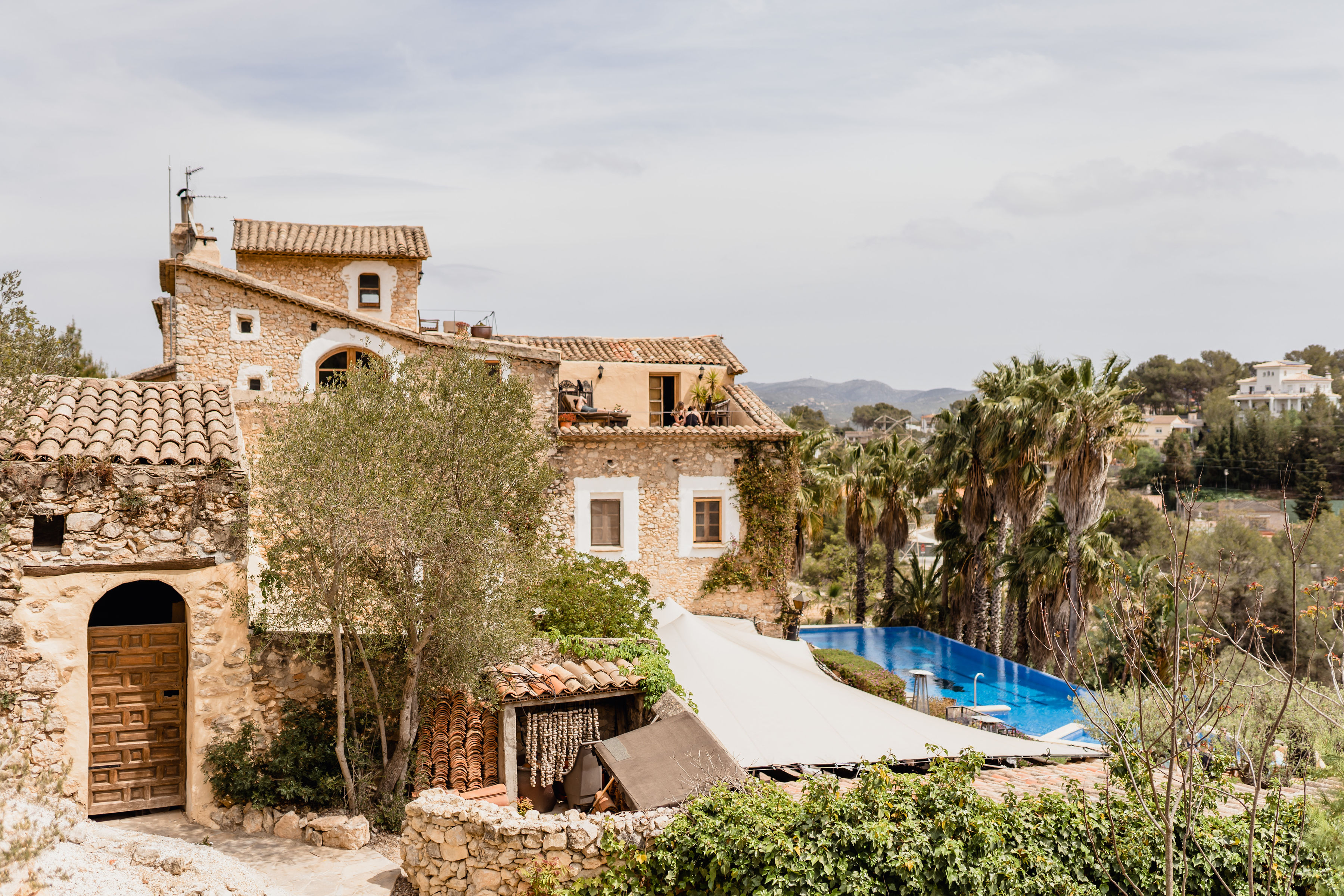 Almiral de la Font: A Rustic Catalan Masia for Intimate Weddings Near Sitges