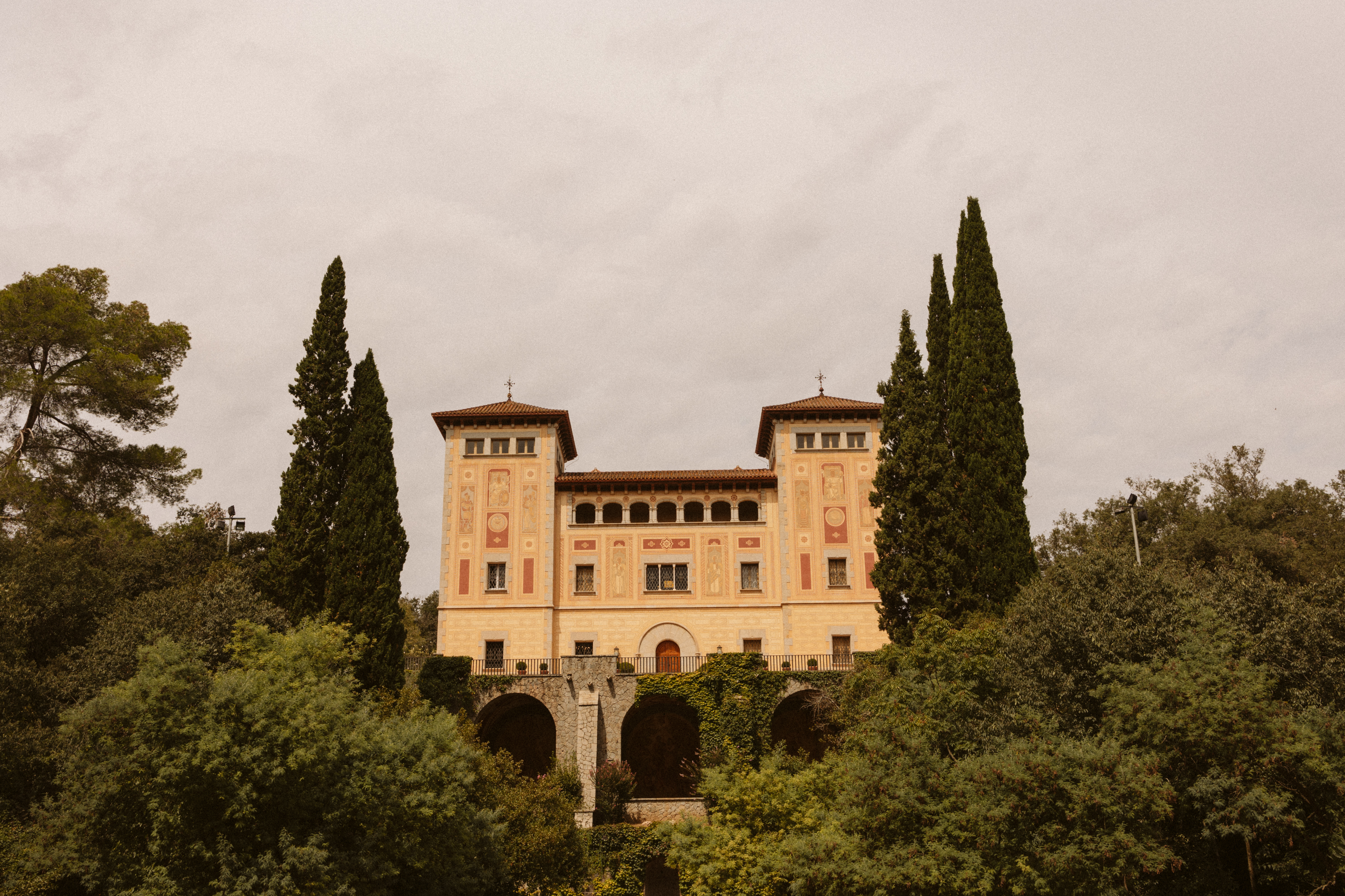 Cost of a wedding in Barcelona, Spain 2026